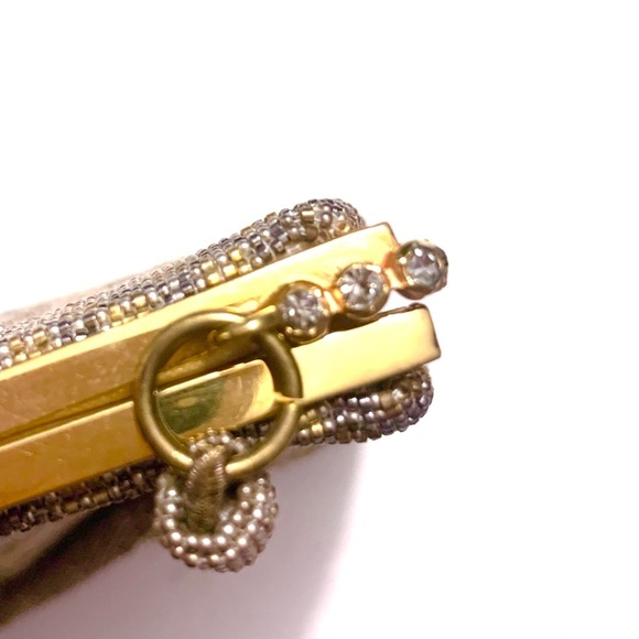 MICHEL SWISS Vintage Micro Bead 
Evening Bag Made in France, silver/gold - Picture 5 of 8